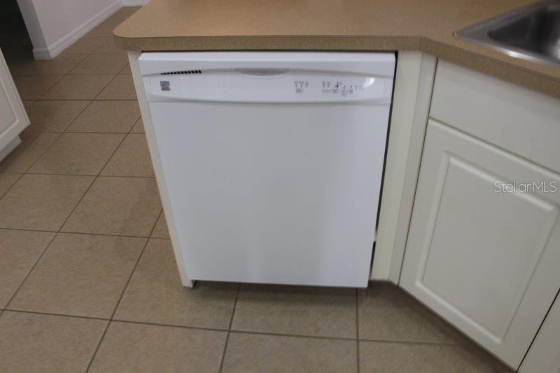 Coral Trace - Residential Lease