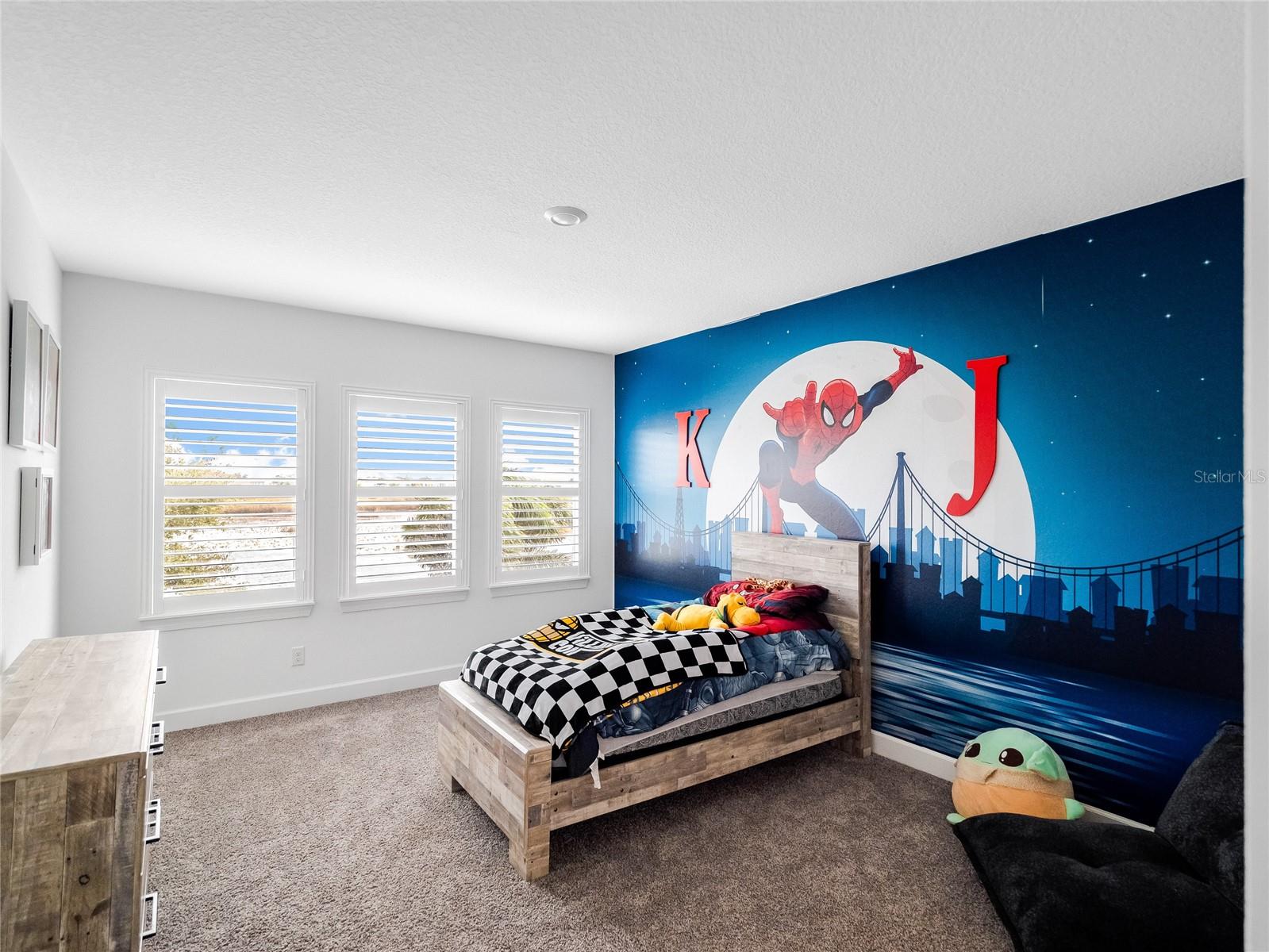 WEST LAKE HANCOCK ESTATES - Residential