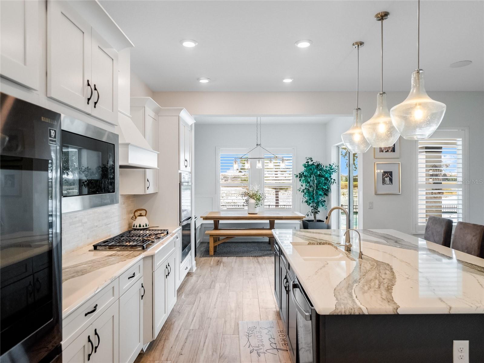 WEST LAKE HANCOCK ESTATES - Residential