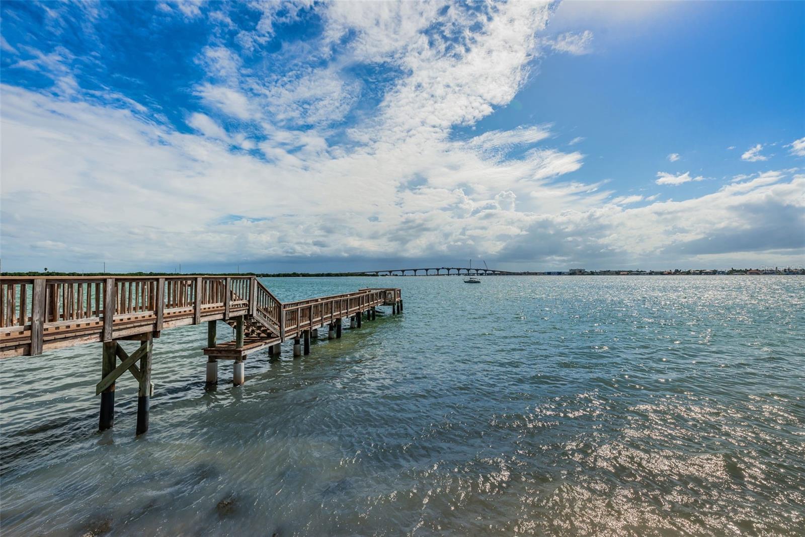 BAHIA DEL MAR IV - Residential