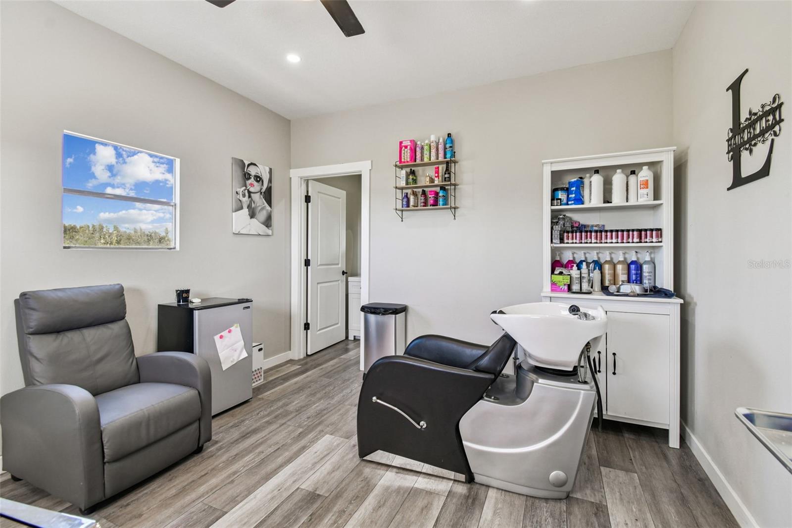 SETH COUNTRY TRACTS - Residential