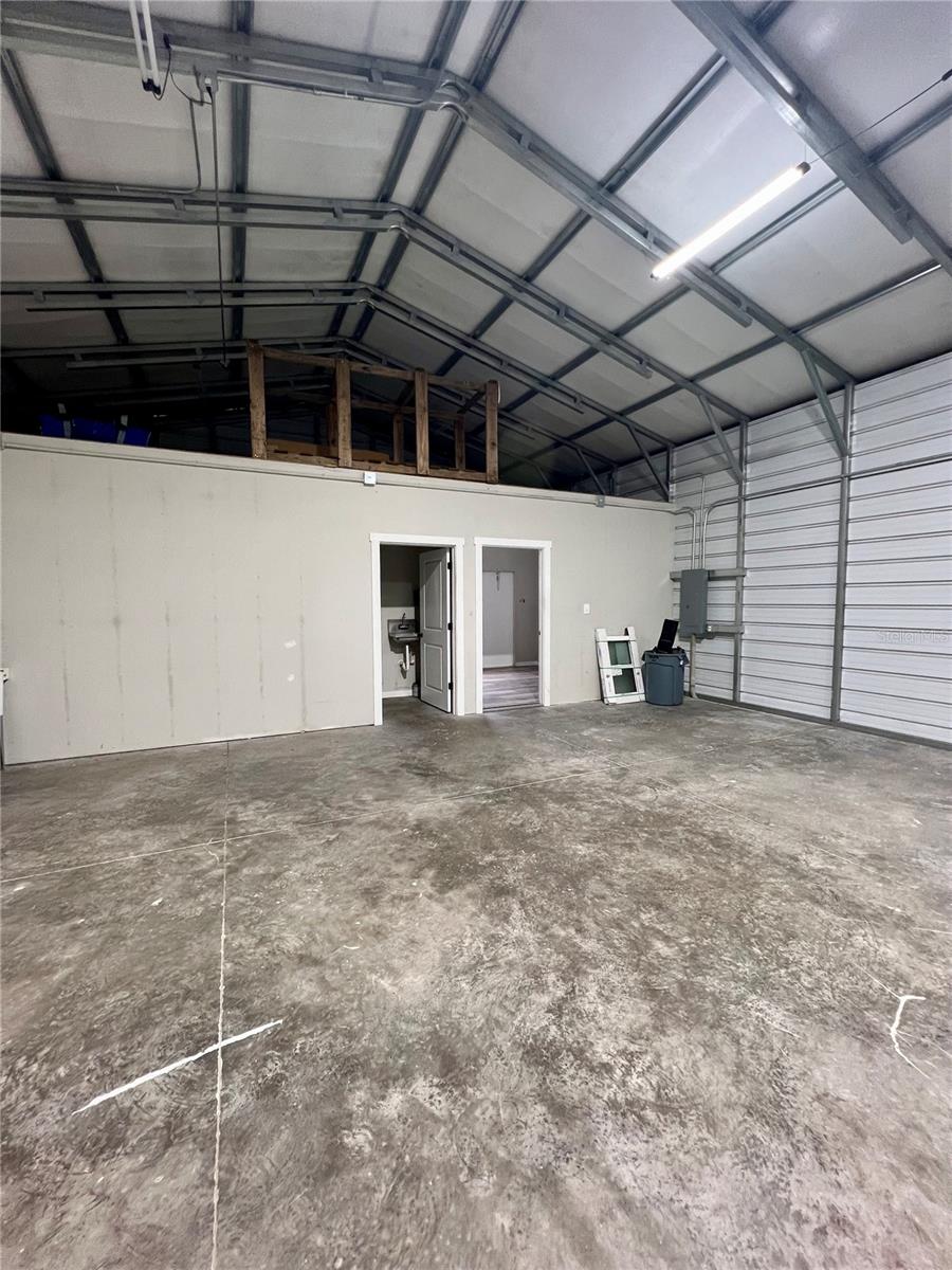 SETH COUNTRY TRACTS - Residential