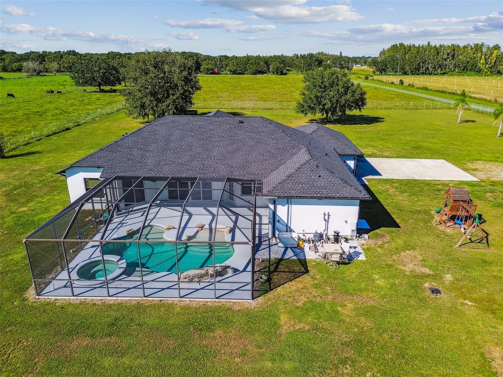 SETH COUNTRY TRACTS - Residential