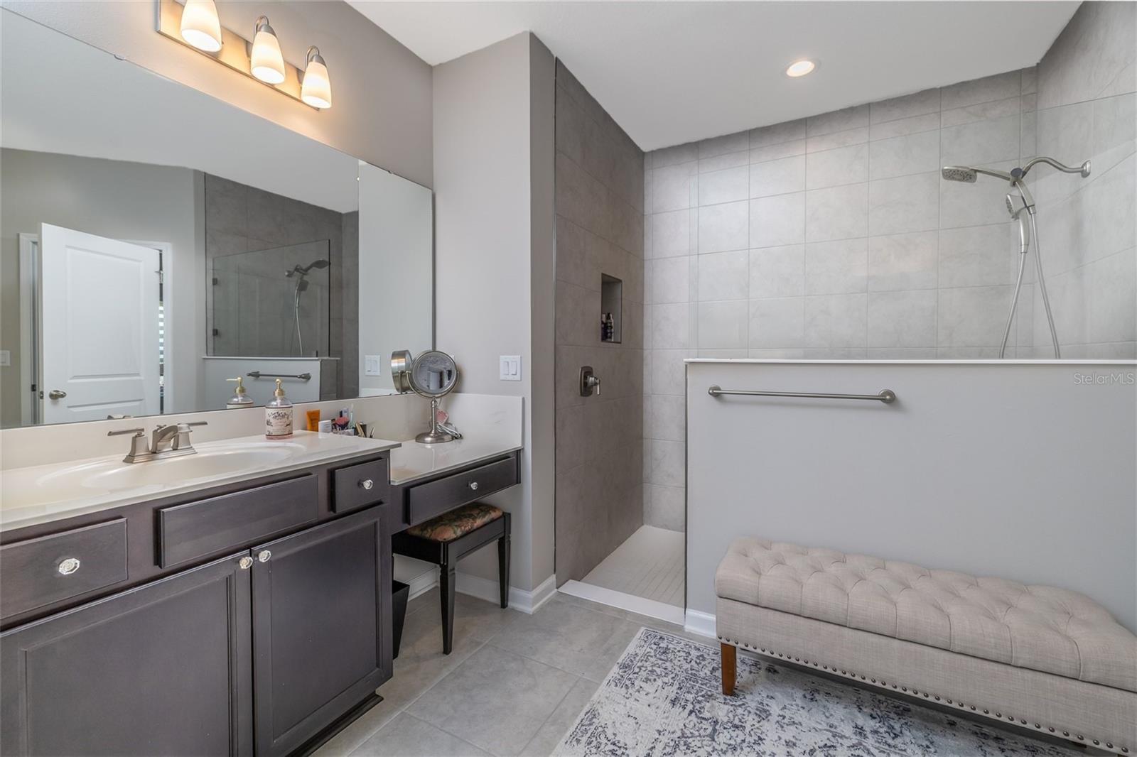 GRAND LNDGS PH 4 - Residential