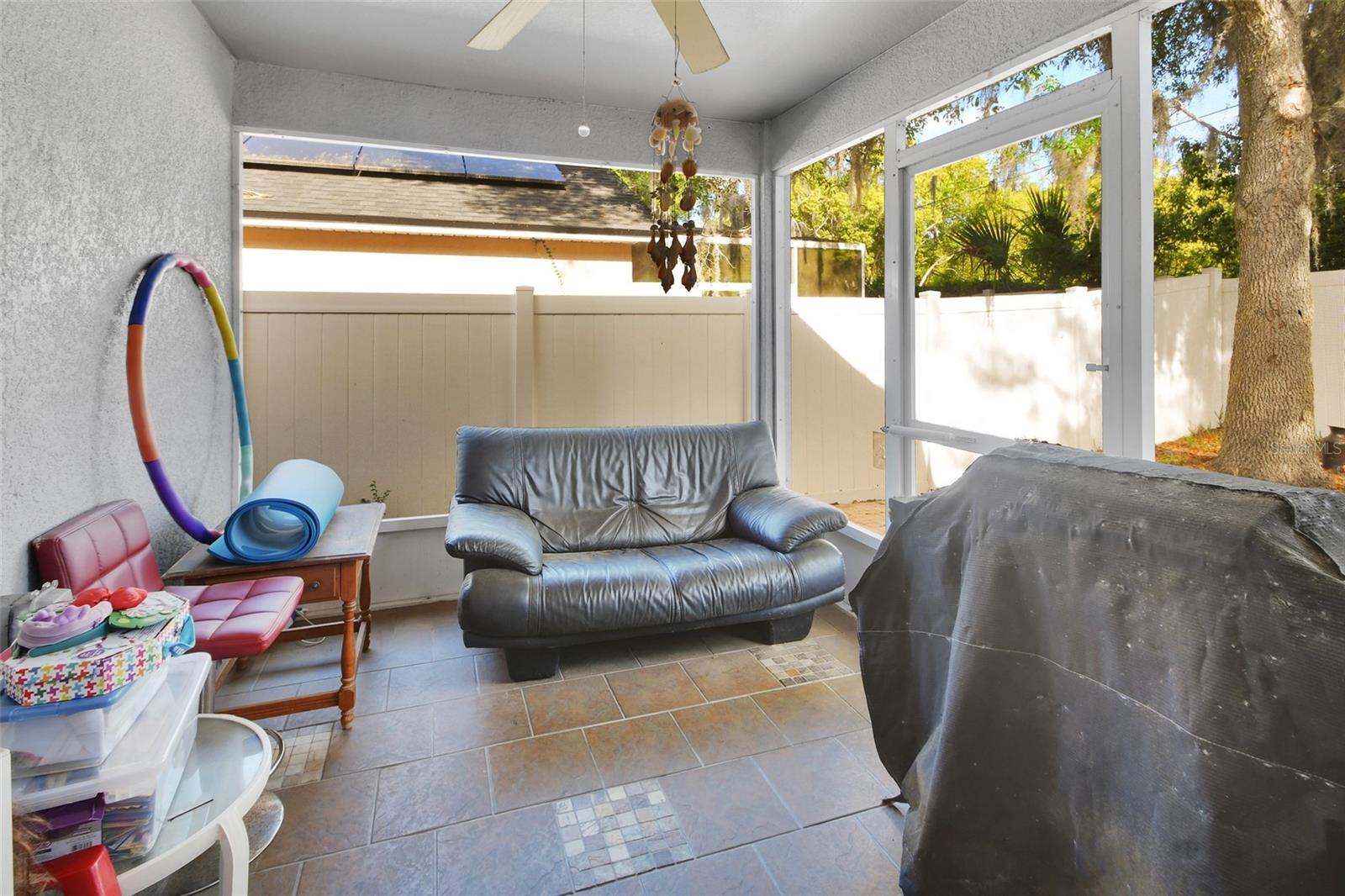 BLUE SPGS VILLAS - Residential