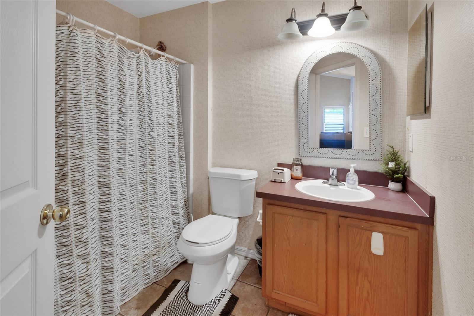 BLUE SPGS VILLAS - Residential