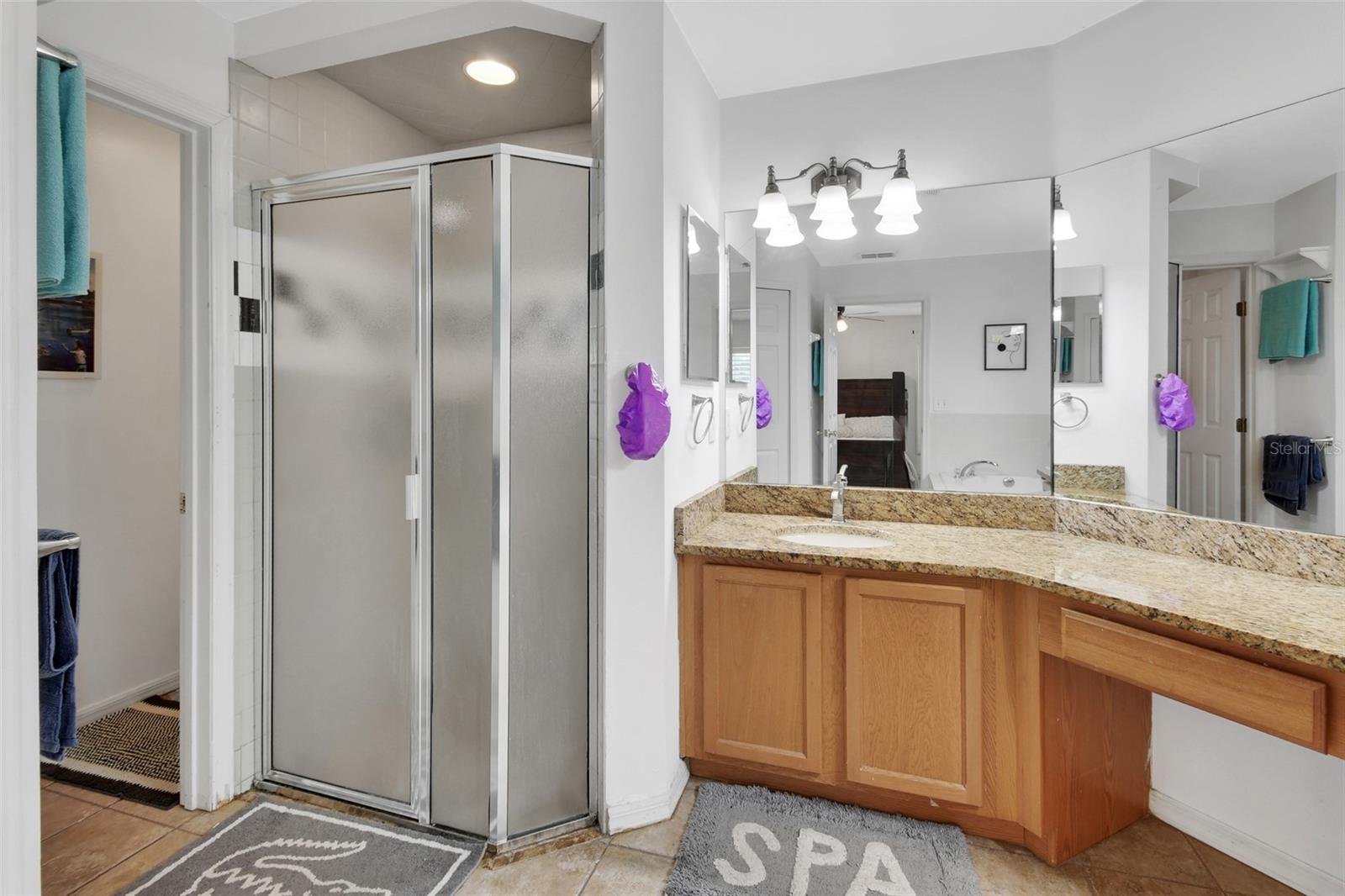 BLUE SPGS VILLAS - Residential