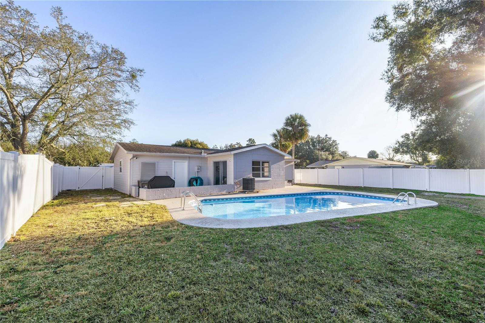 MARION OAKS UN 02 - Residential