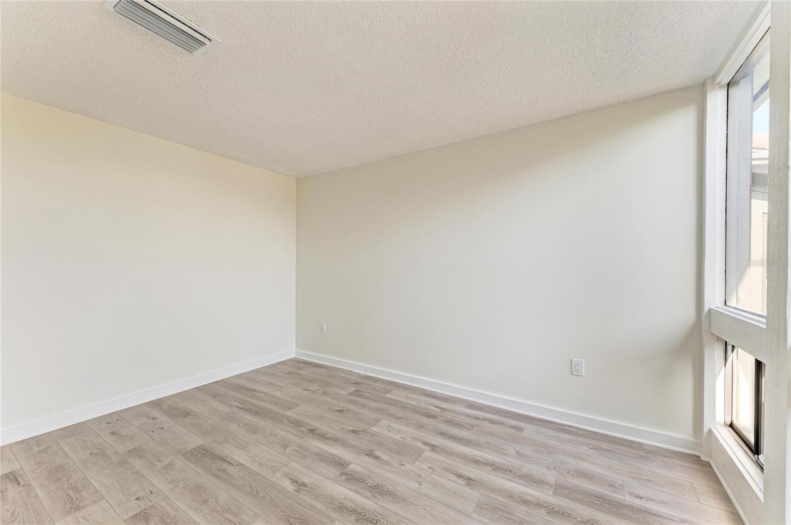 EMBASSY VILLAS - Residential