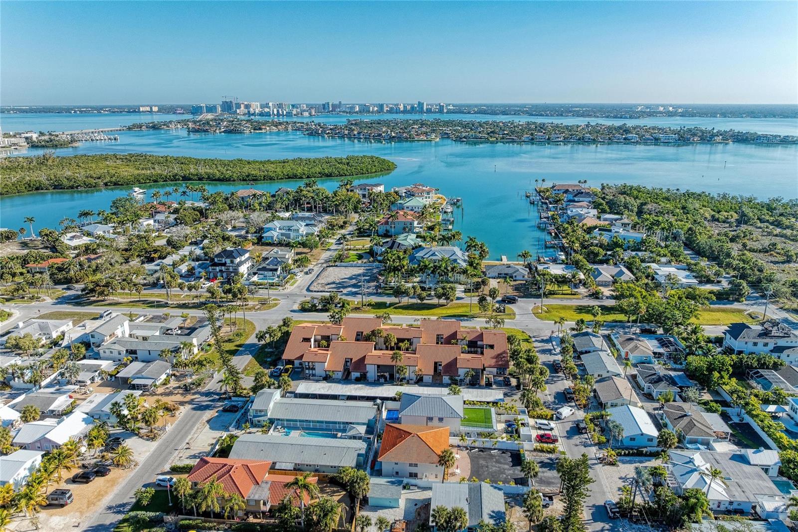 EMBASSY VILLAS - Residential