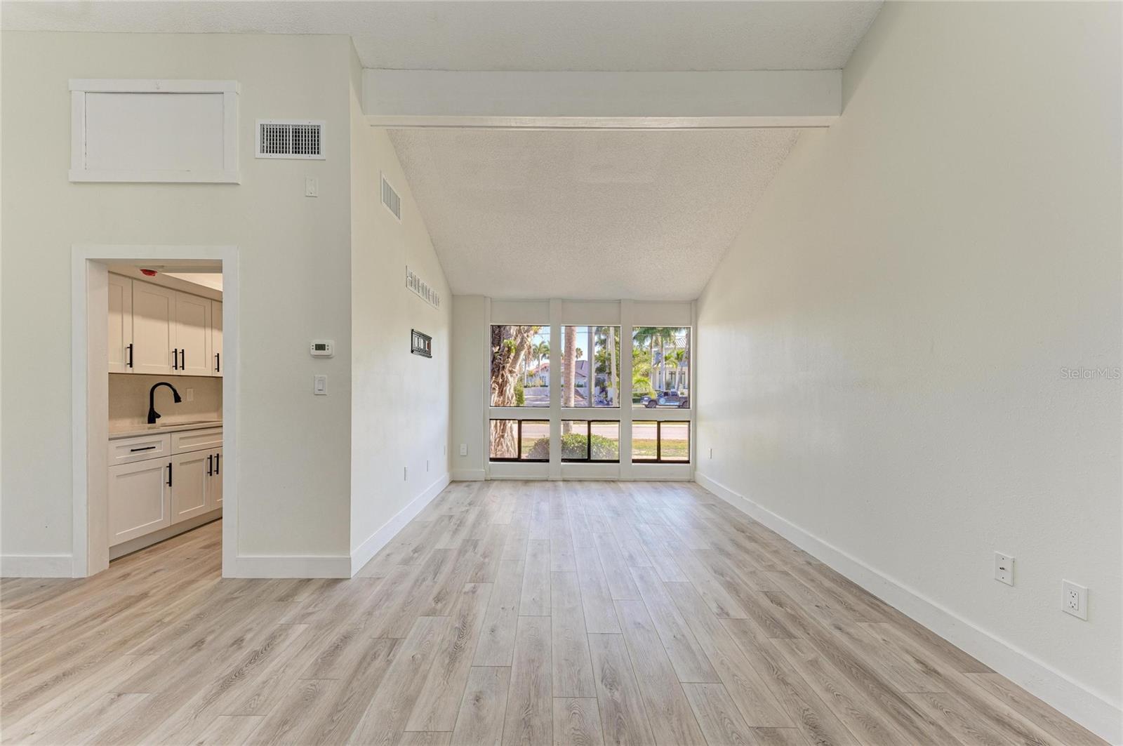 EMBASSY VILLAS - Residential