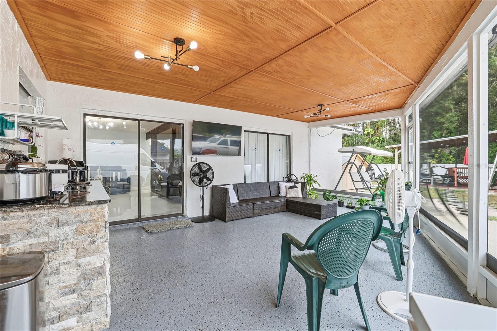 OXD/COUNTRY RUN UNIT 1 - Residential