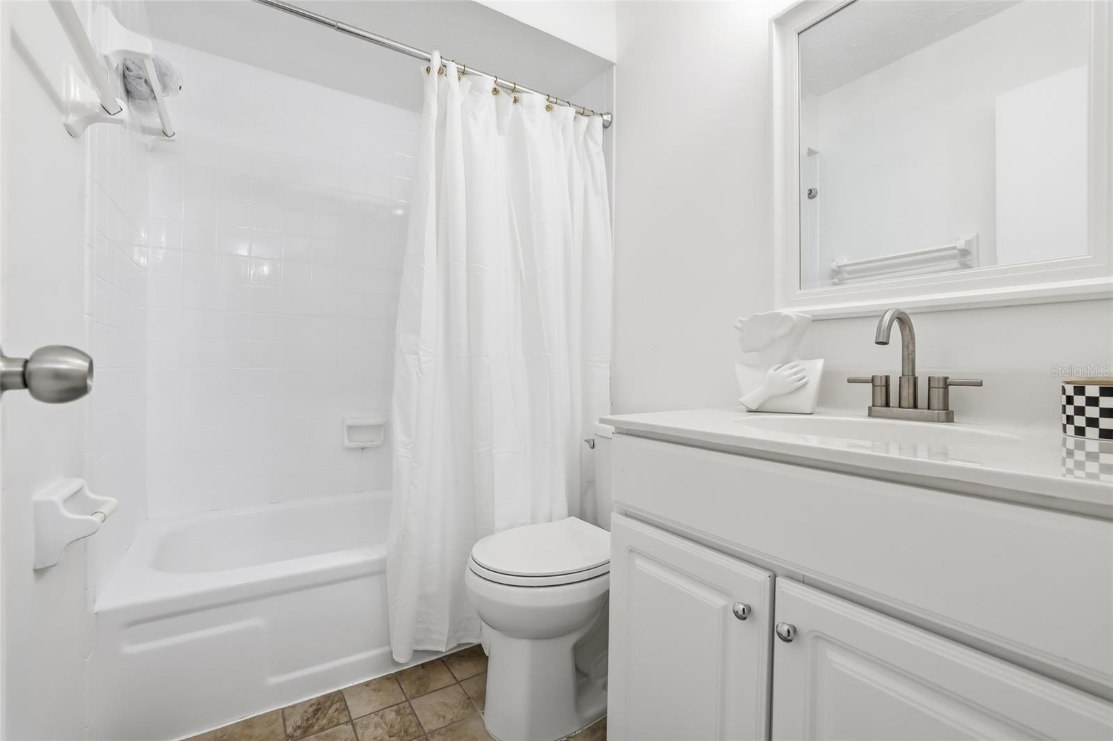 OXD/COUNTRY RUN UNIT 1 - Residential