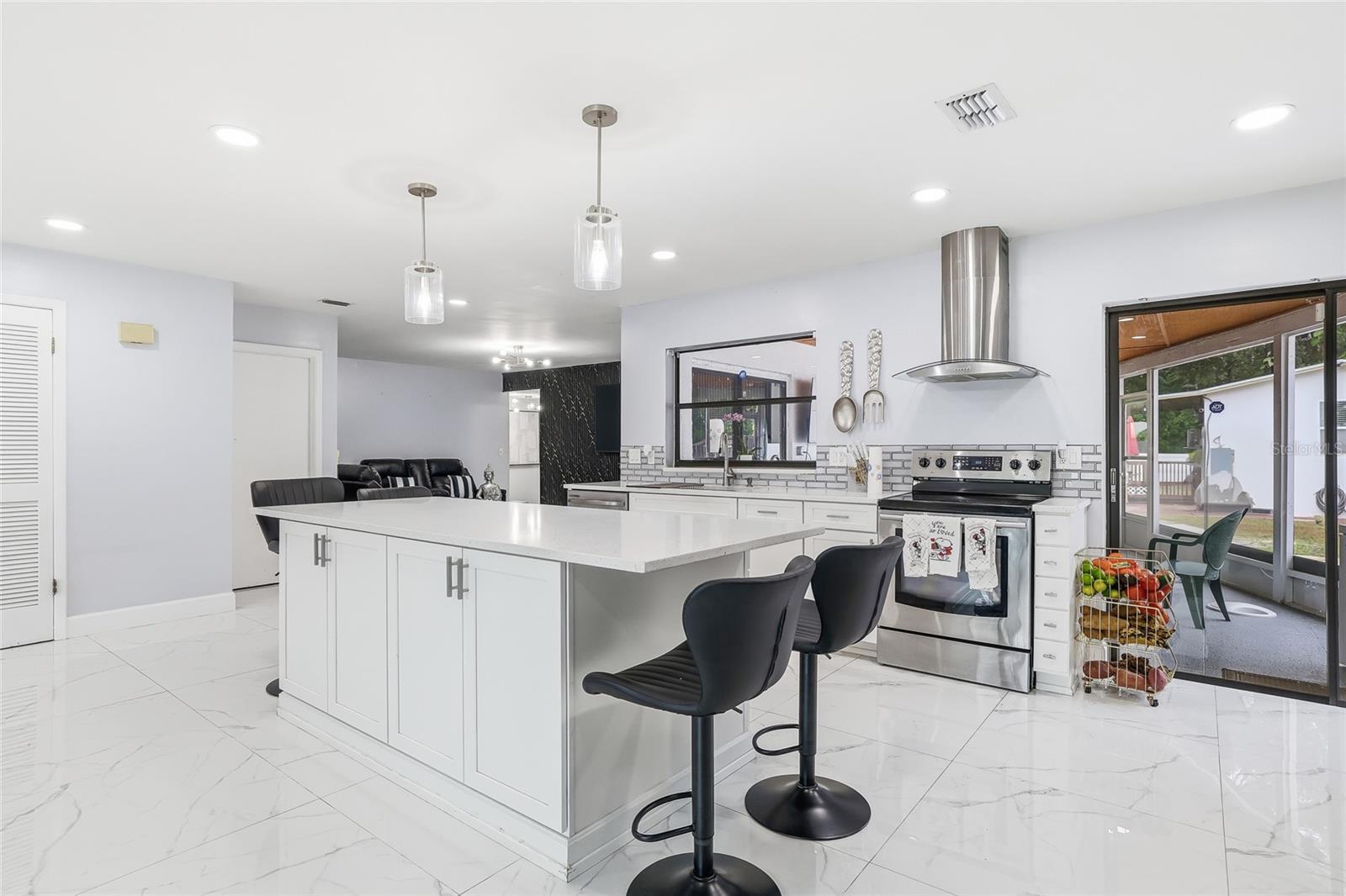 OXD/COUNTRY RUN UNIT 1 - Residential