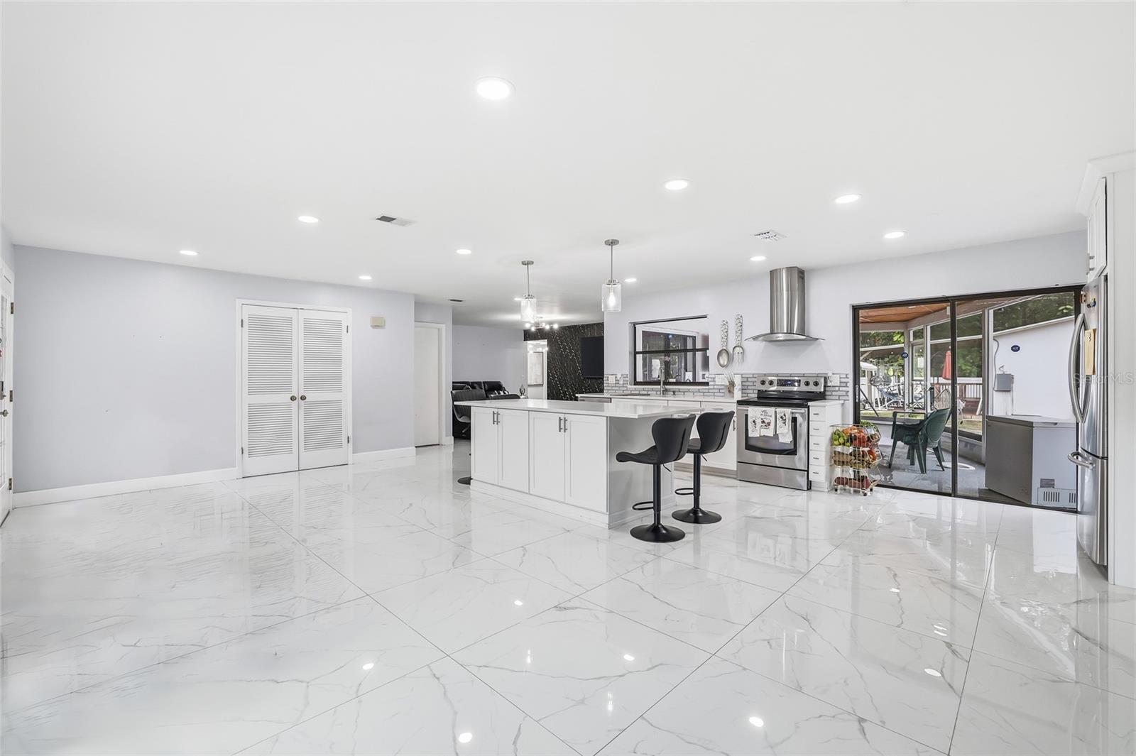 OXD/COUNTRY RUN UNIT 1 - Residential