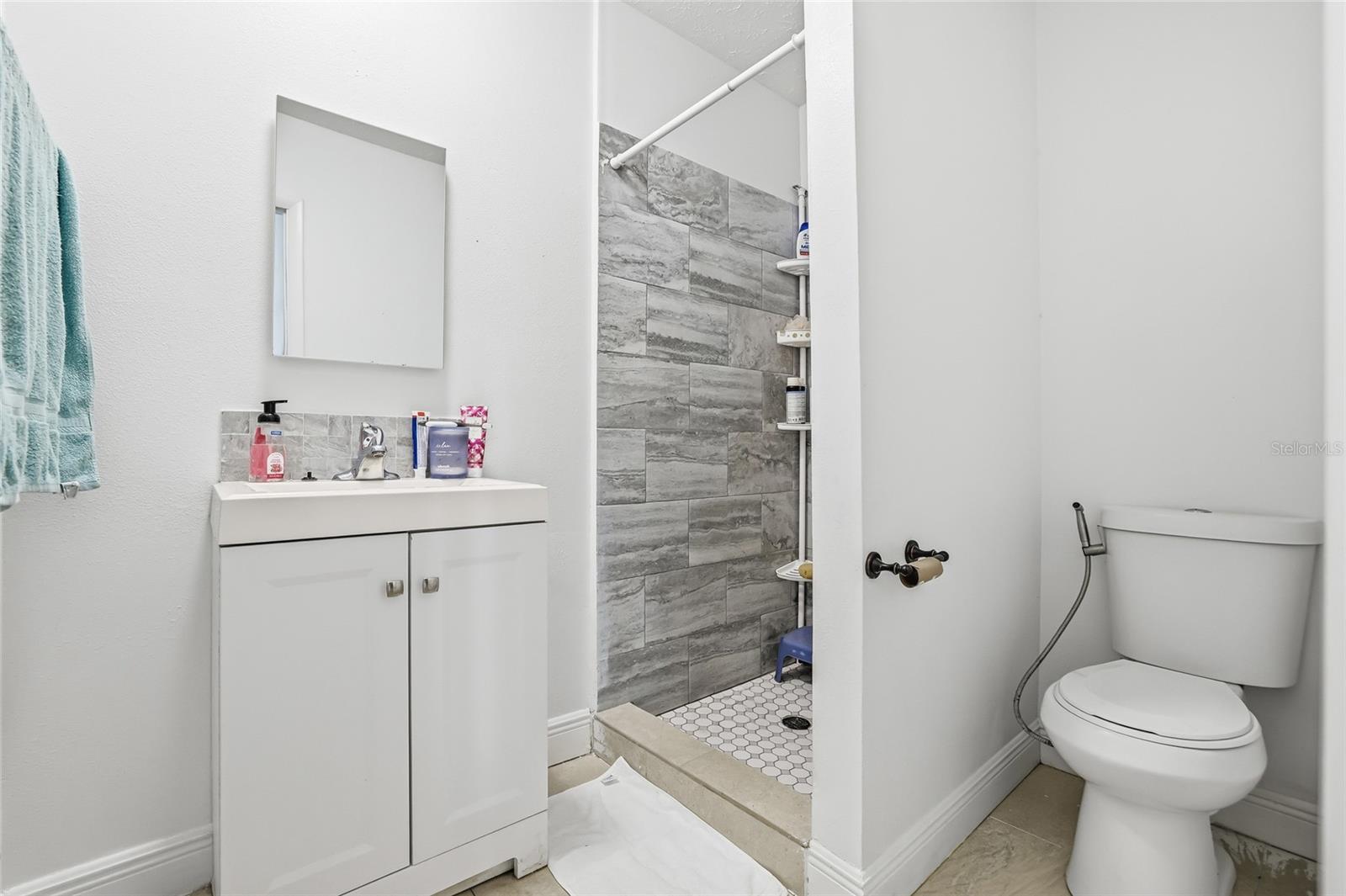 OXD/COUNTRY RUN UNIT 1 - Residential