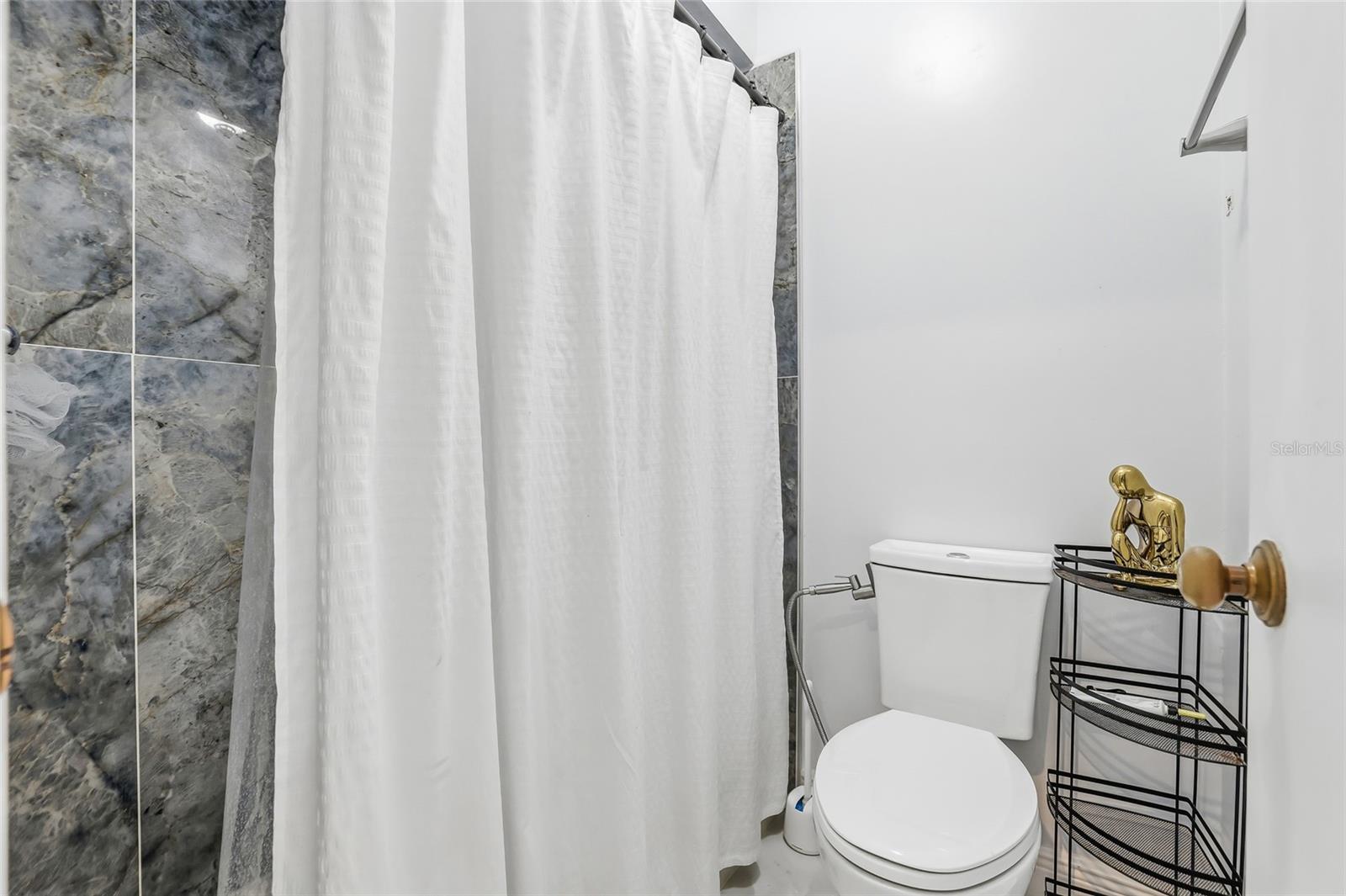 OXD/COUNTRY RUN UNIT 1 - Residential