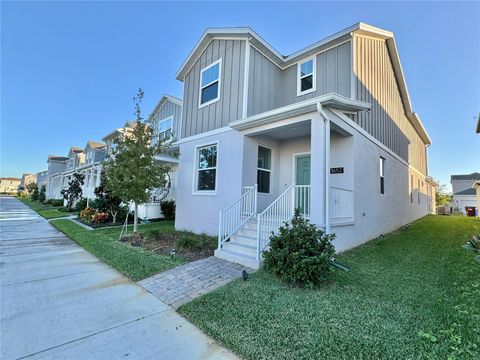 1652 CROSS PRAIRIE PARKWAY KISSIMMEE FL 34744