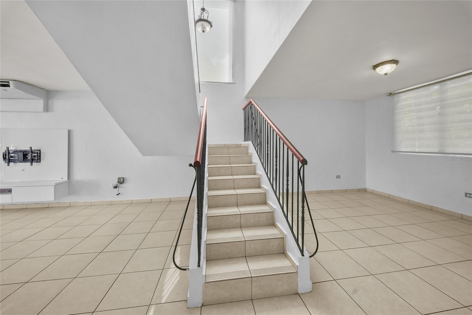 2623 CALLE PALMA DE SIERRA