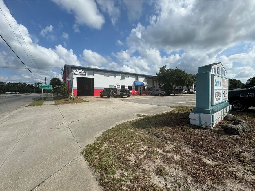 Presenting a compelling investment opportunity in Bunnell, FL. This 12,570 SF property, originally built in 1959 and meticulously renovated in 2000.  Boasting a B-1 zoning classification, this property sets the stage for a prosperous business endeavor. Situated in the heart of Bunnell, this building is perfectly positioned to attract and engage a broad customer base.