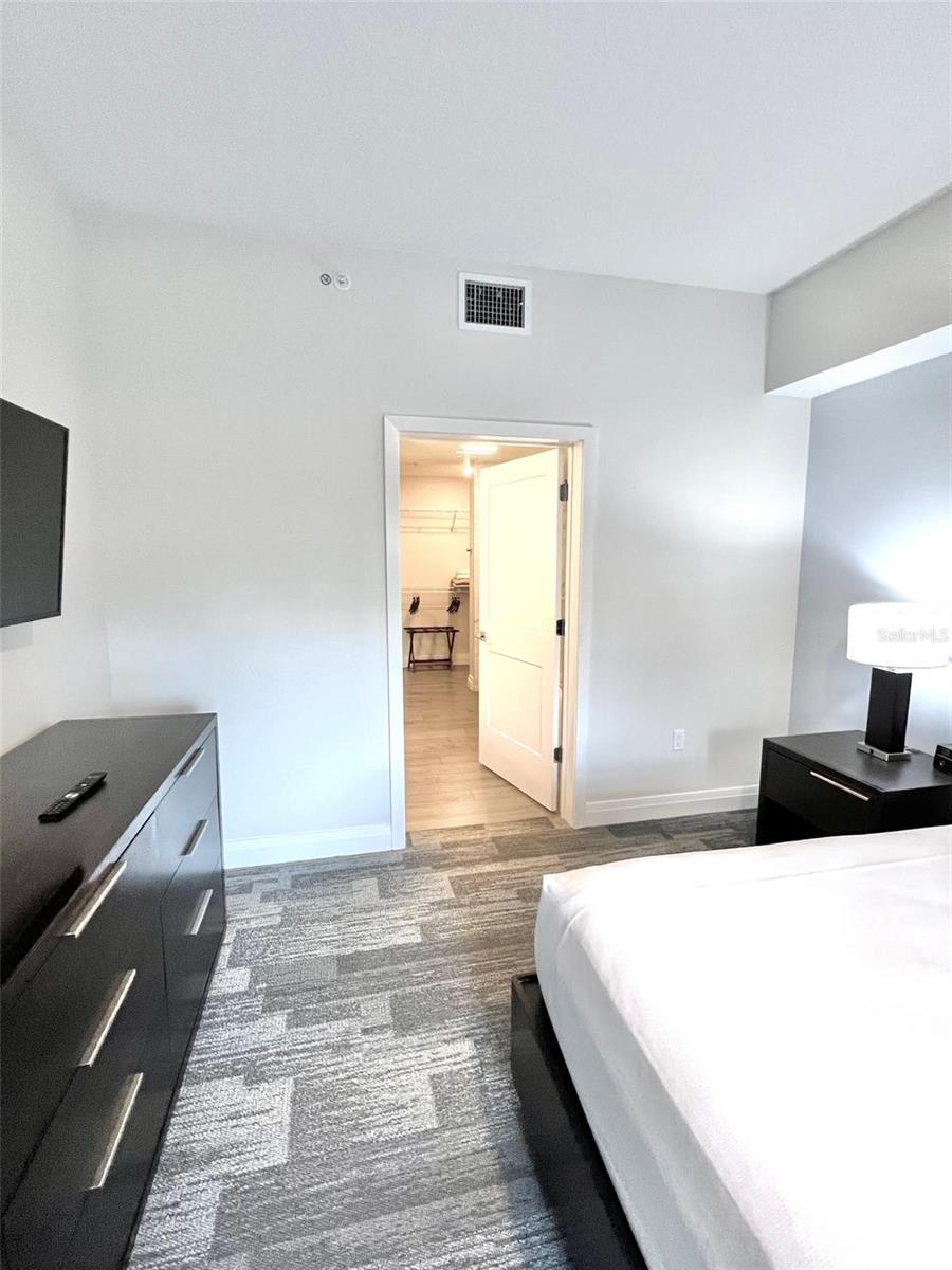 GROVE RESIDENCE & SPA HOTEL CONDO II - Residential