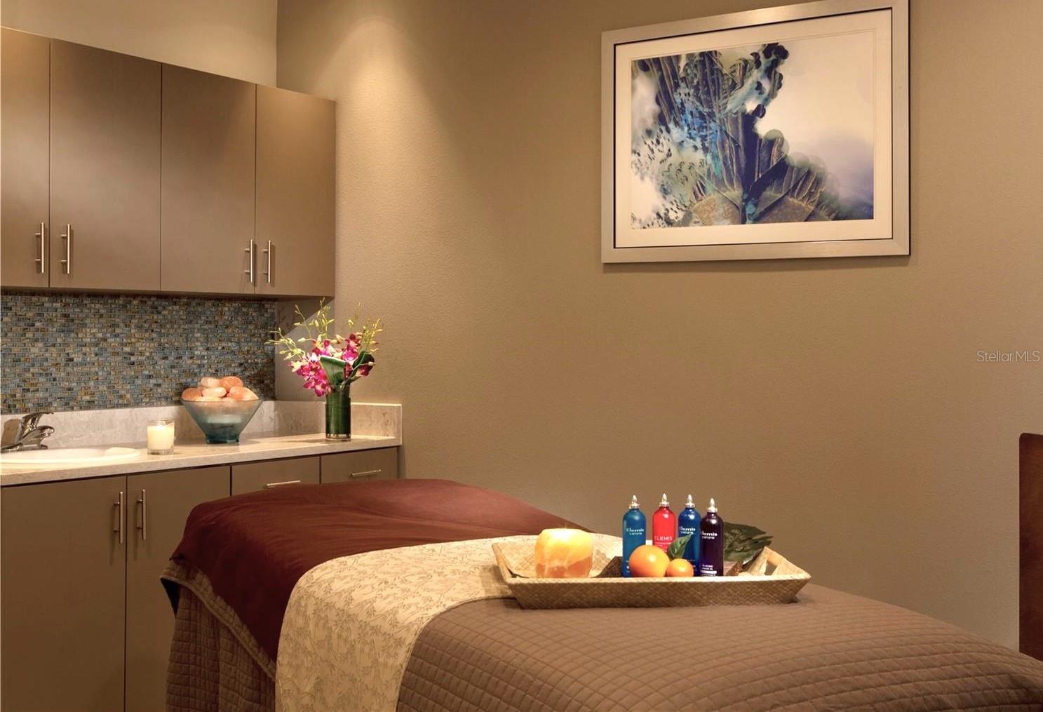 GROVE RESIDENCE & SPA HOTEL CONDO II - Residential