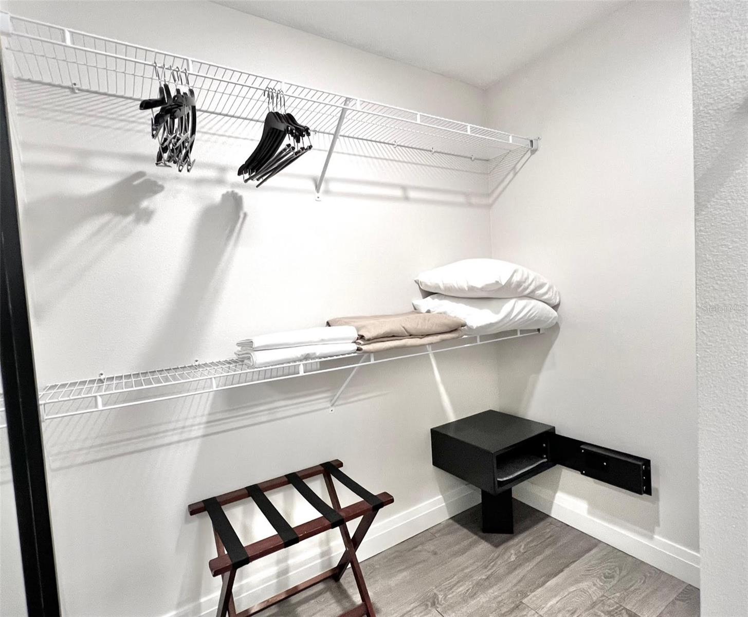GROVE RESIDENCE & SPA HOTEL CONDO II - Residential