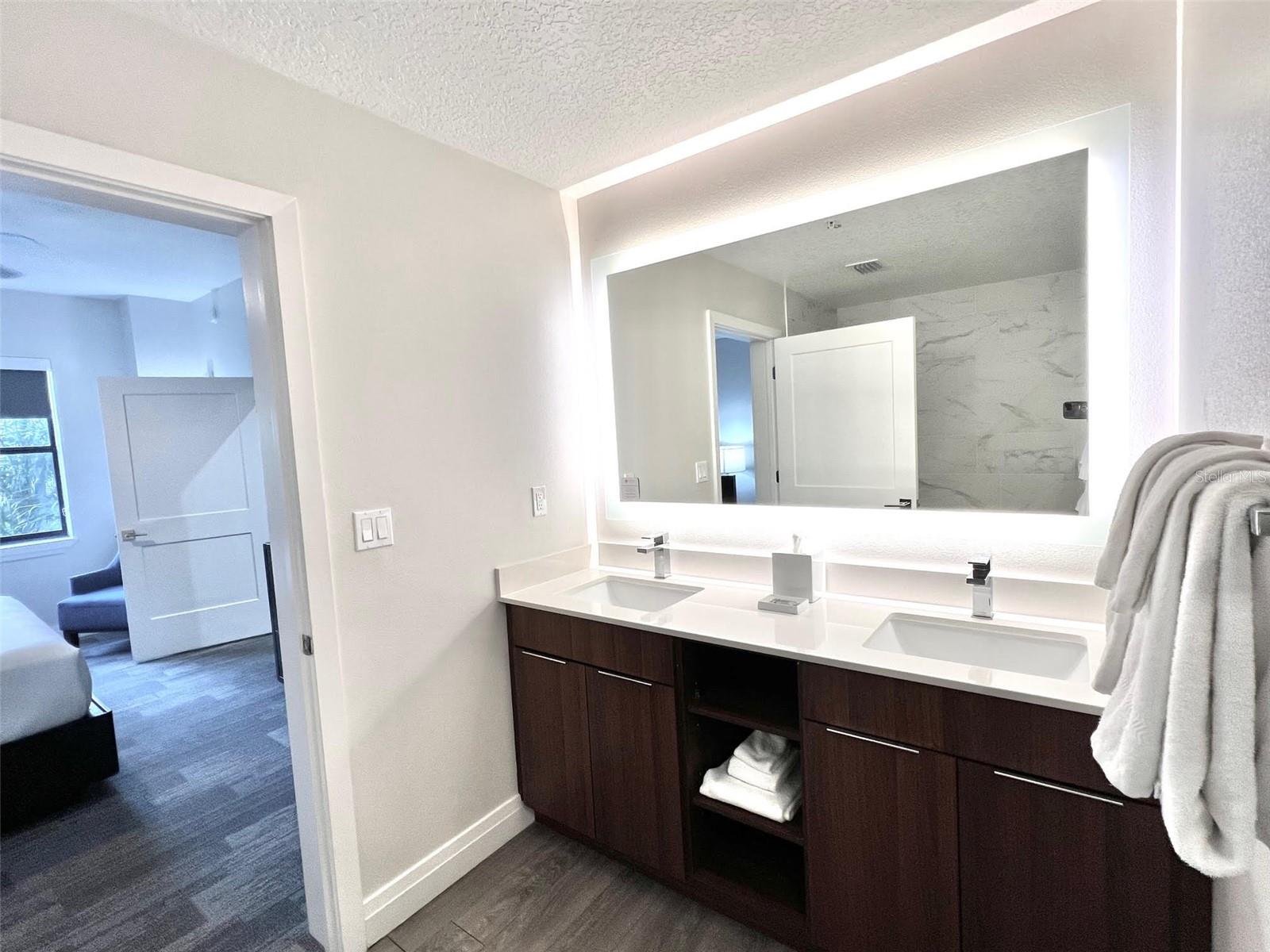 GROVE RESIDENCE & SPA HOTEL CONDO II - Residential