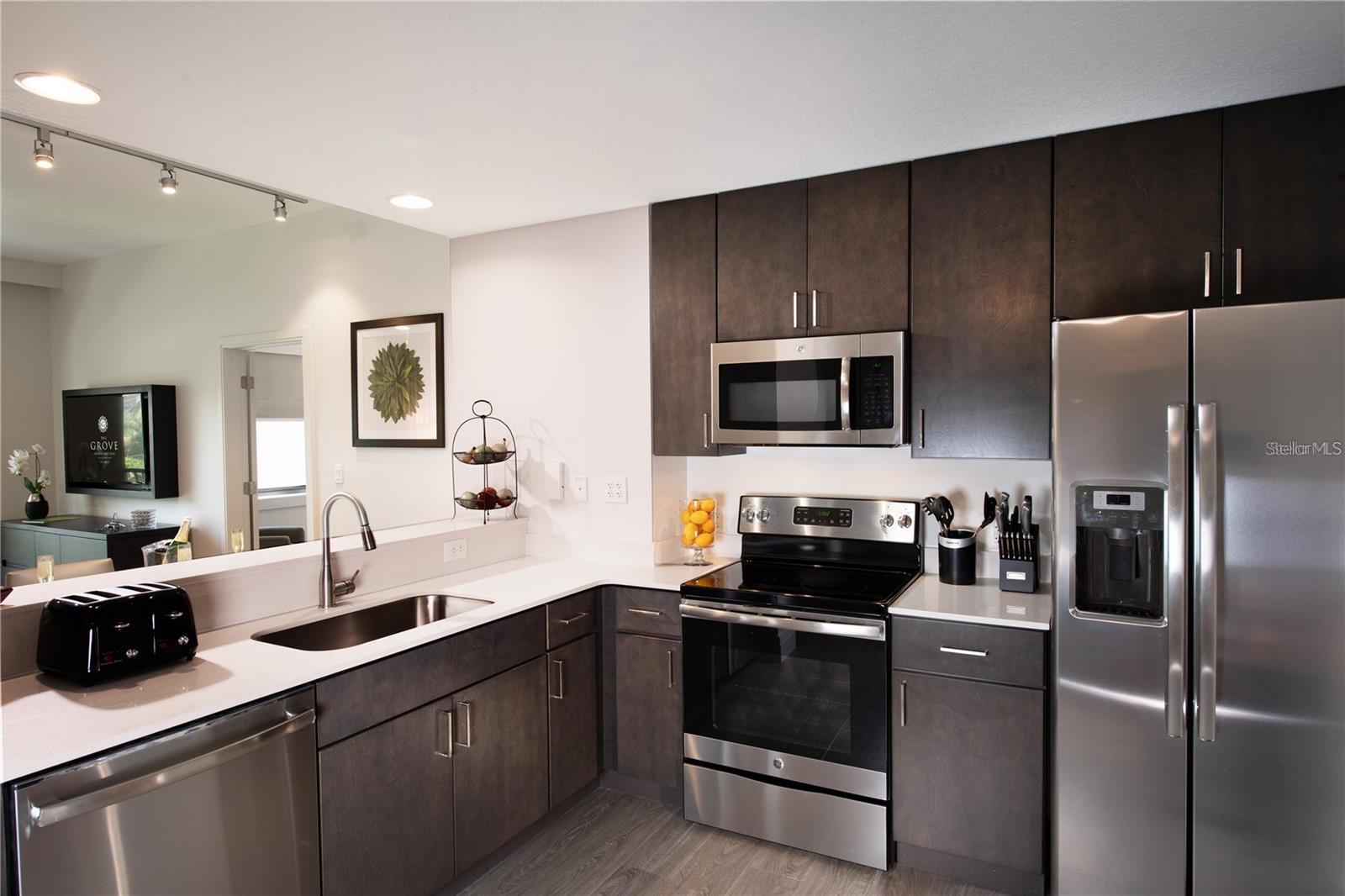 GROVE RESIDENCE & SPA HOTEL CONDO II - Residential
