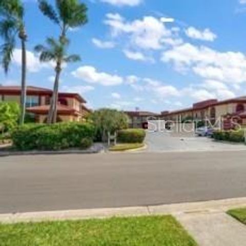 Property photo of 10351 Regal Drive 10, Largo, FL 33774