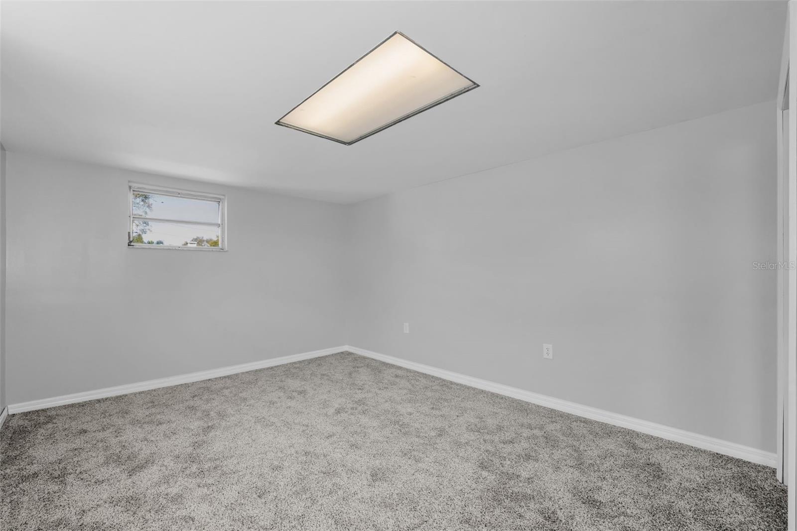 JEFFERSON MANOR - Residential