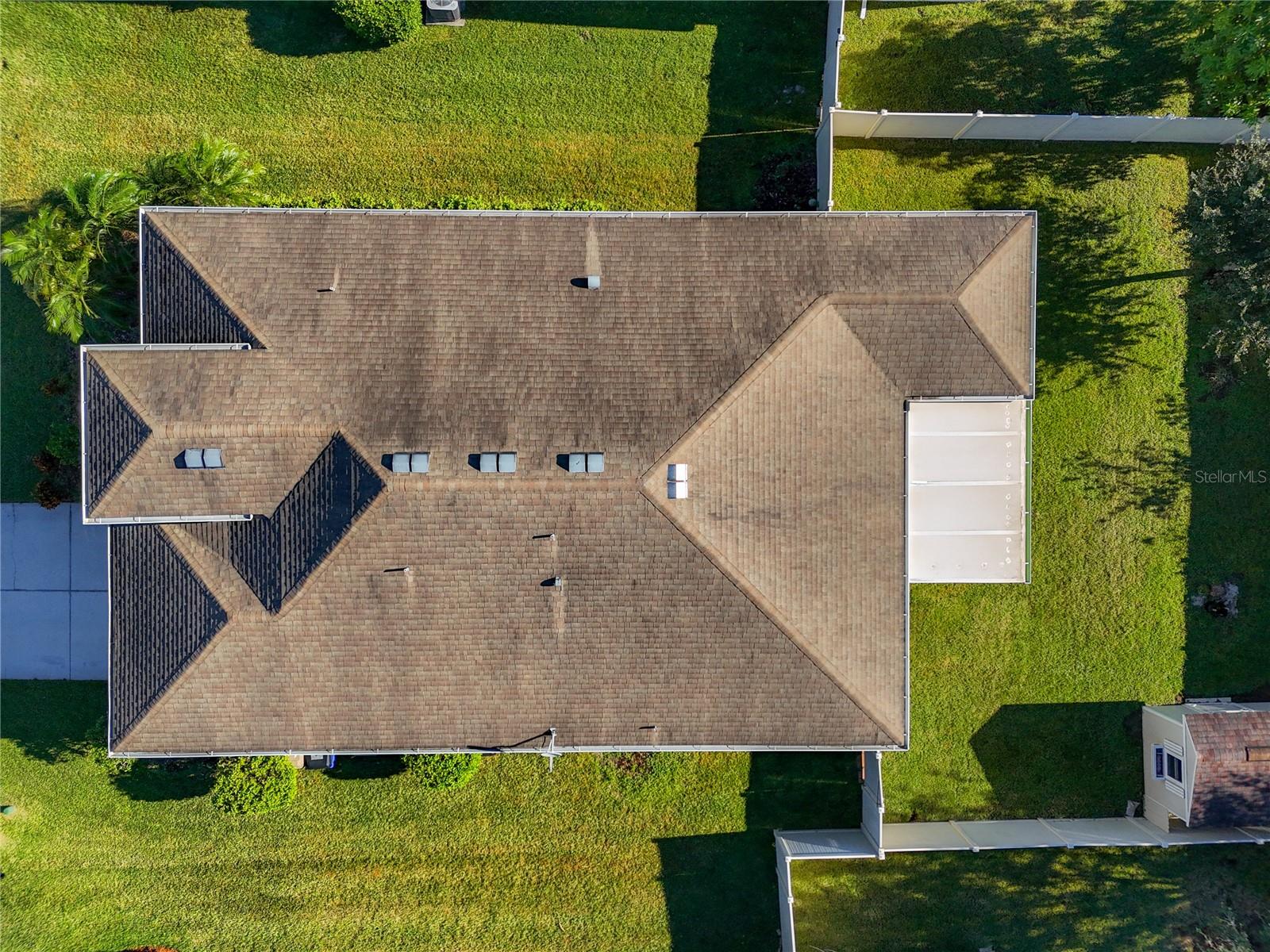 ESPRIT PH 2 - Residential Lease