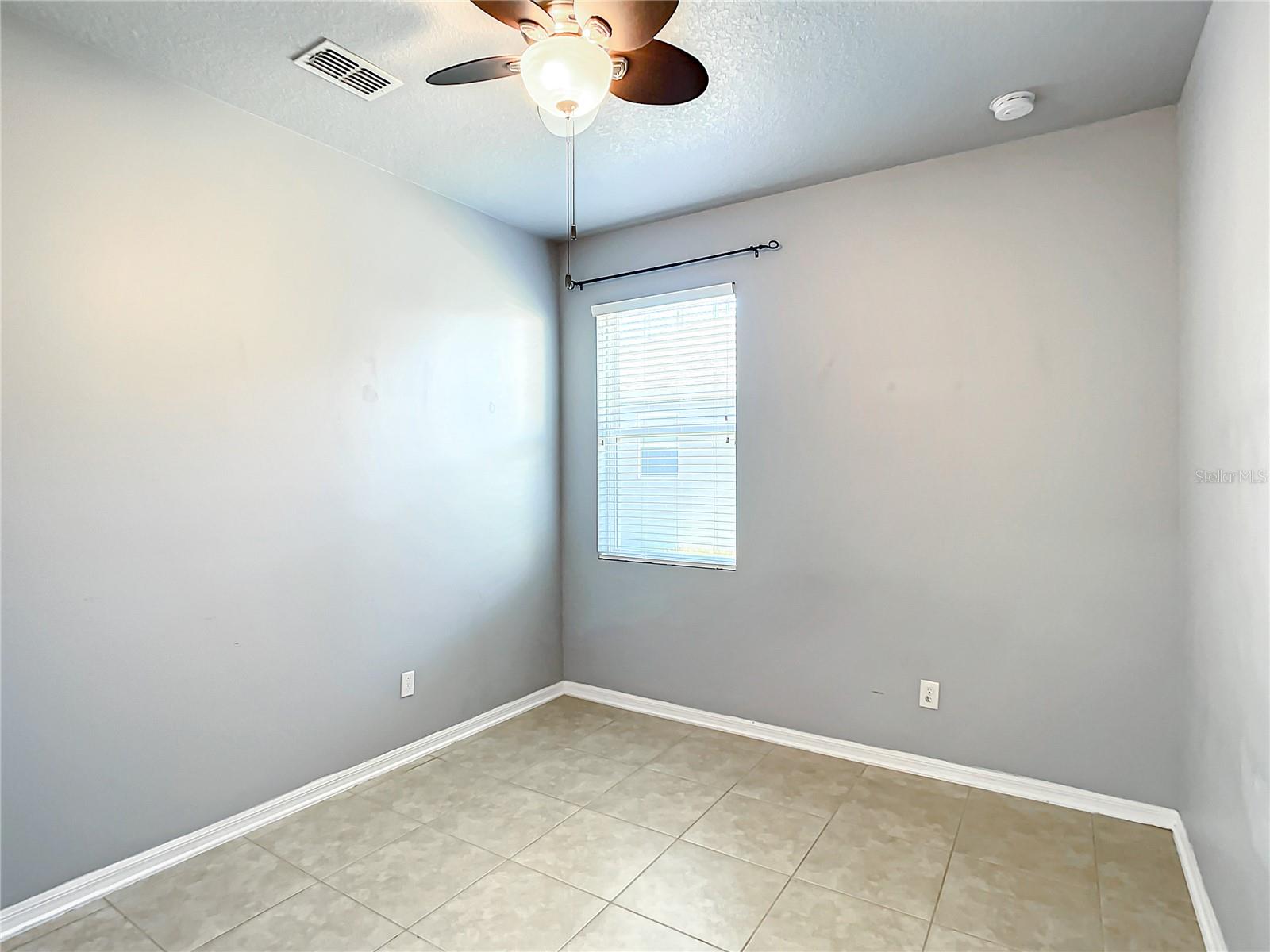 ESPRIT PH 2 - Residential Lease