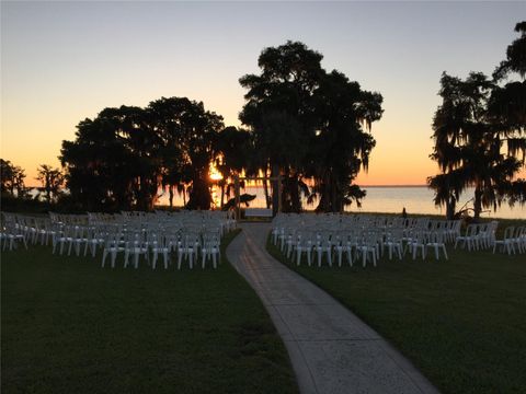 Tiny photo for 30215 Redtree Drive, Leesburg, FL 34748 (MLS # S5136187)