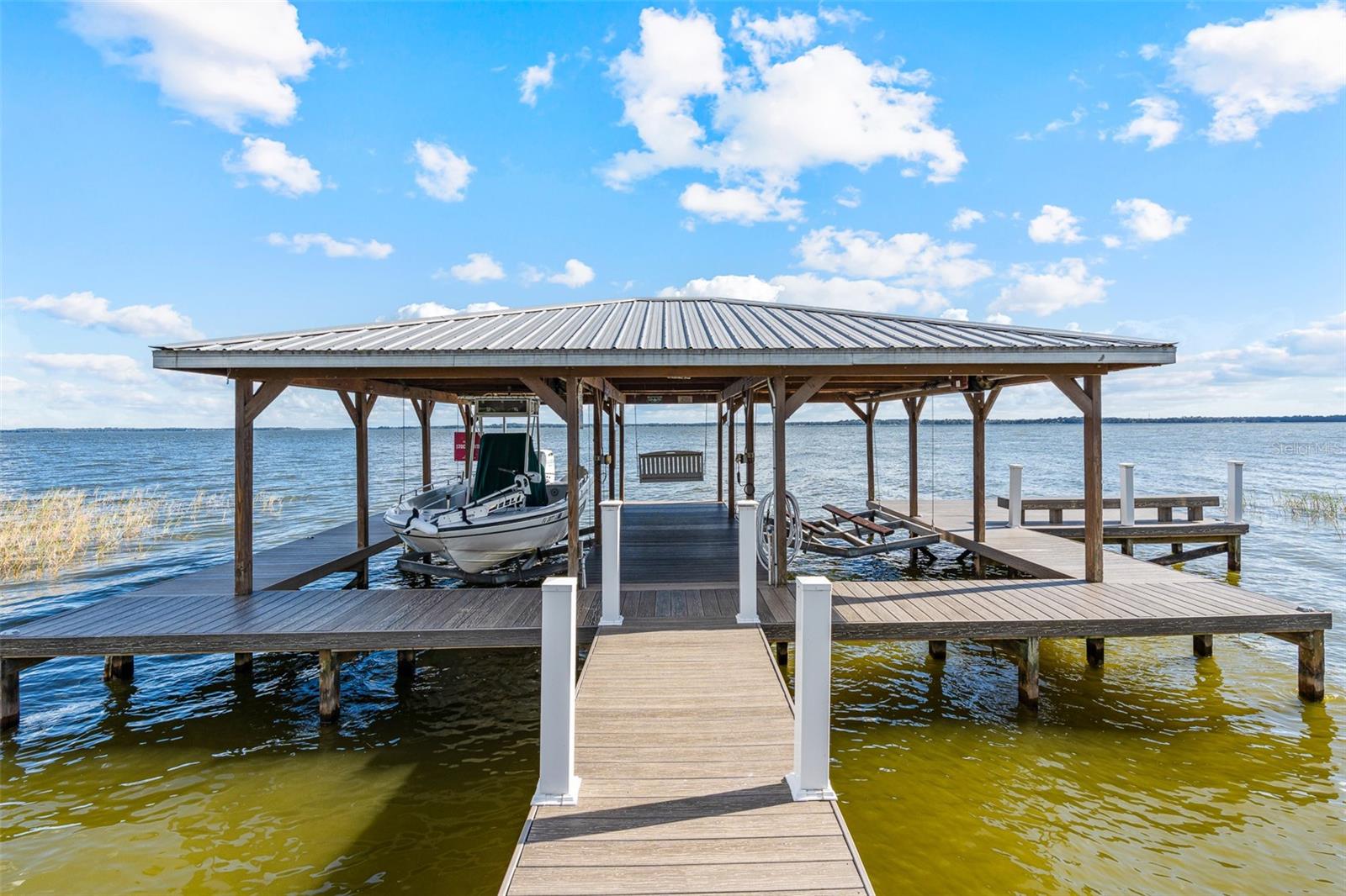 JOHNSONS MARY K & T S - Residential