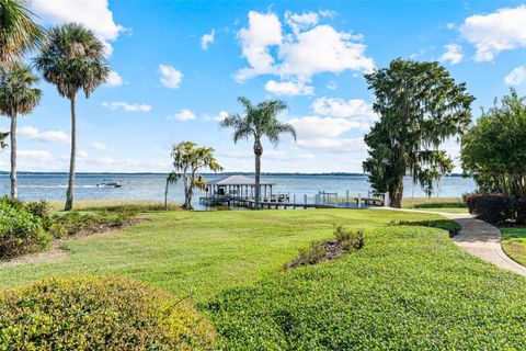 Tiny photo for 30215 Redtree Drive, Leesburg, FL 34748 (MLS # S5136187)