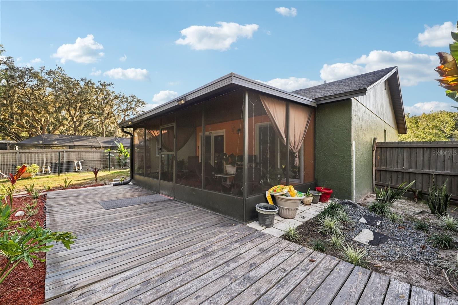 LAKE PADGETT PINES - Residential