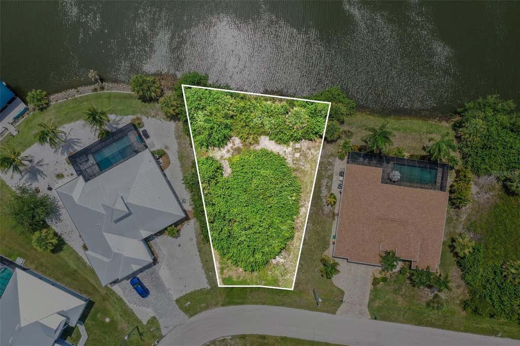 Photo of 14278 Maysville Circle, Port Charlotte, FL 33981 (MLS # A4701308)
