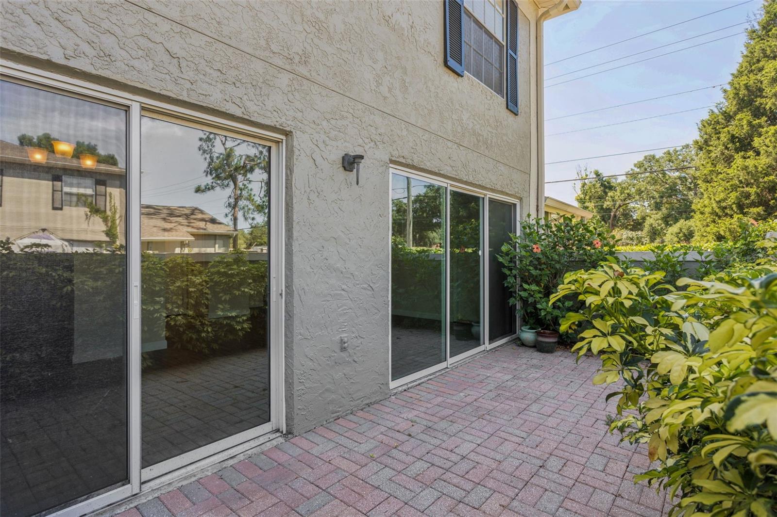 RAINTREE MANOR HOMES CONDOMINI - Residential