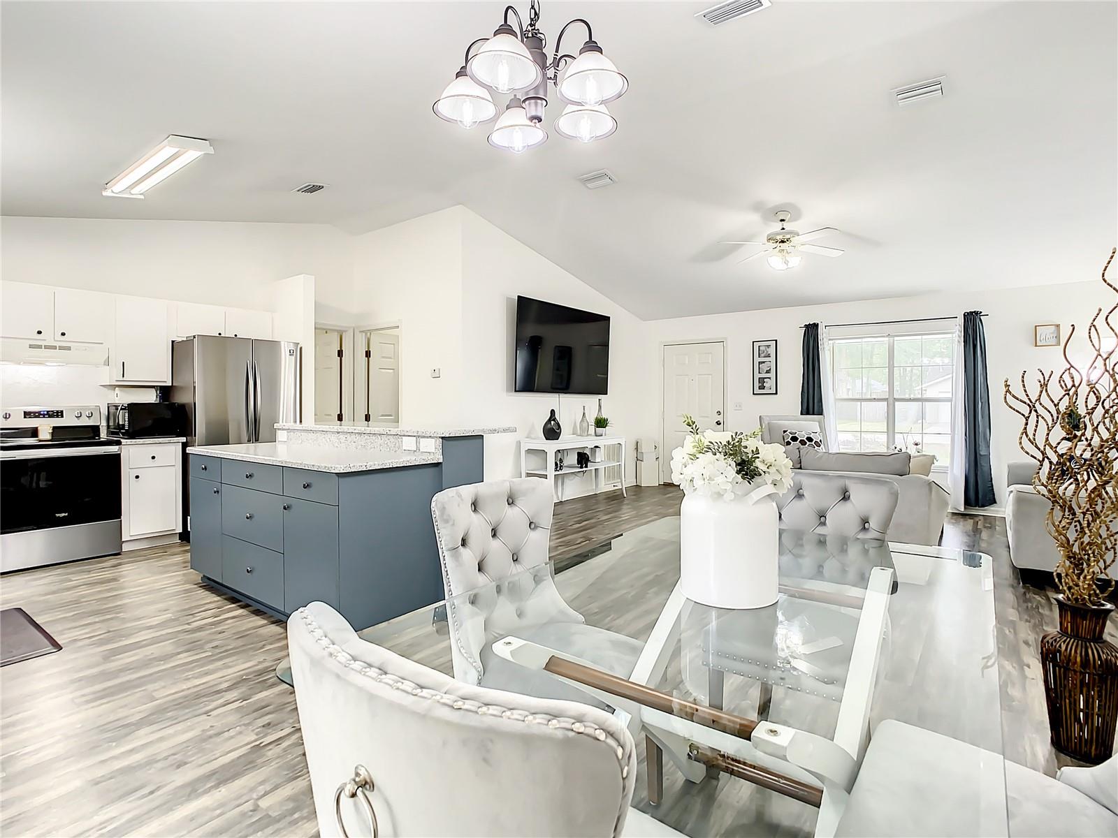 TANGLEWOODS UN 01 - Residential