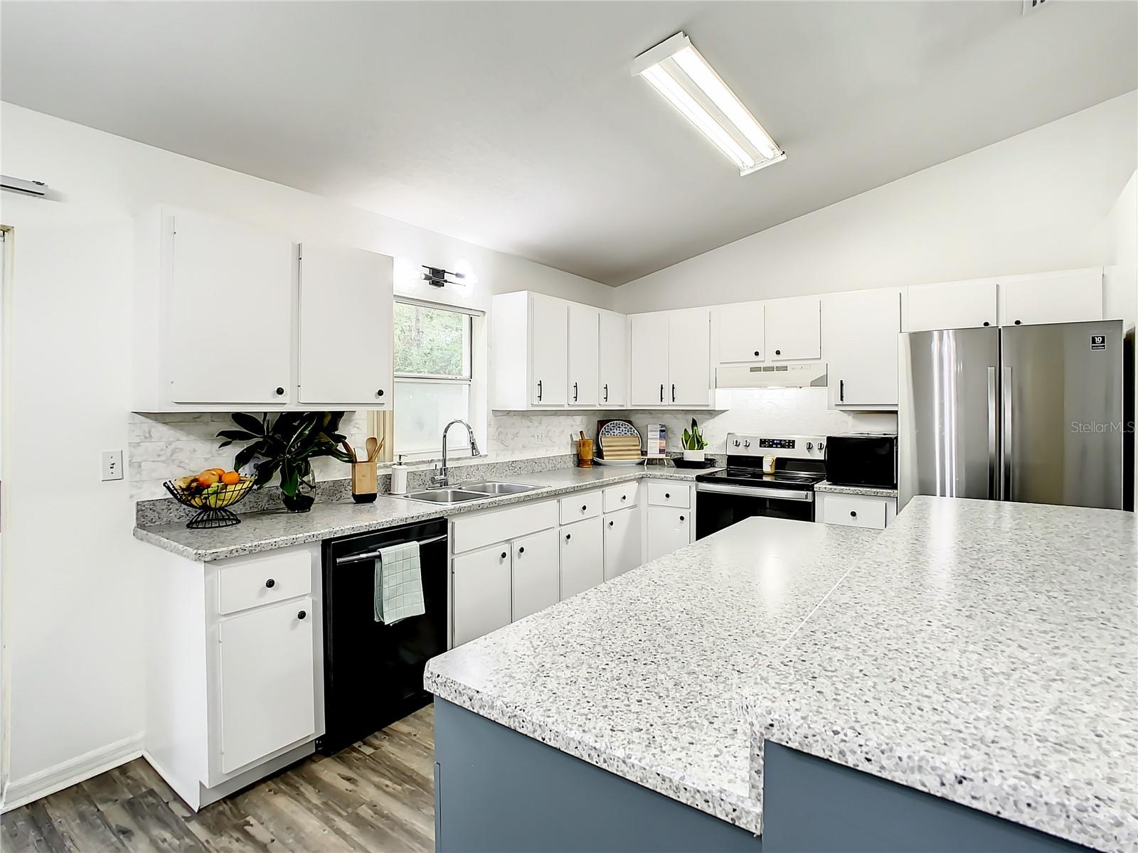 TANGLEWOODS UN 01 - Residential