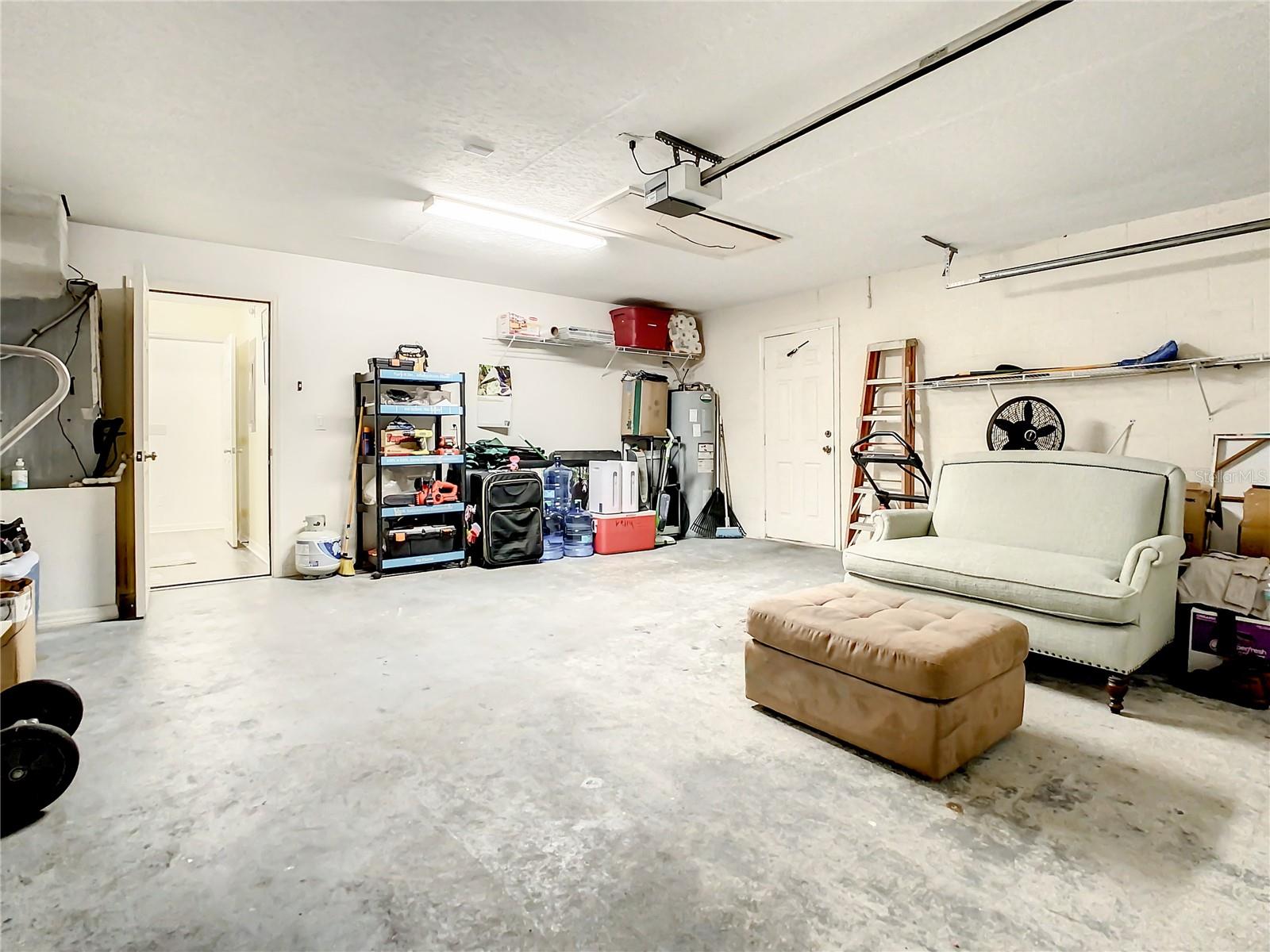 TANGLEWOODS UN 01 - Residential