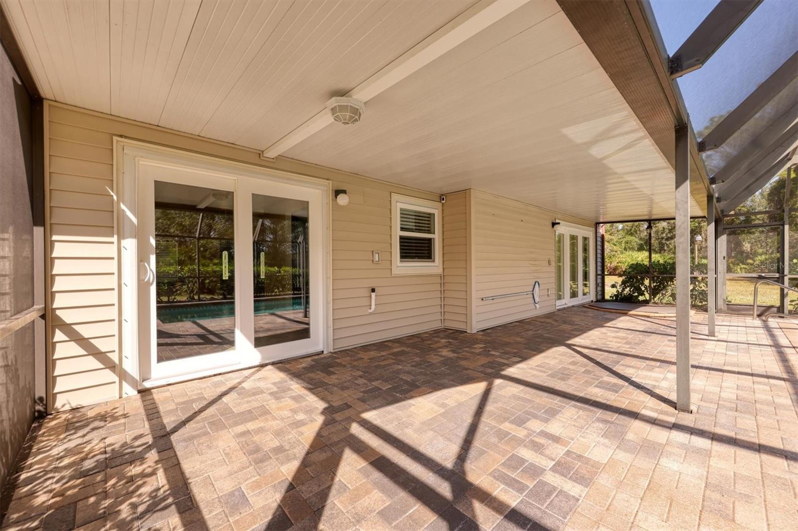 DESOTO PINES UNIT 1 - Residential