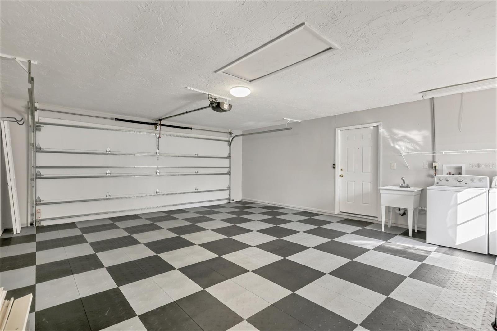 DESOTO PINES UNIT 1 - Residential