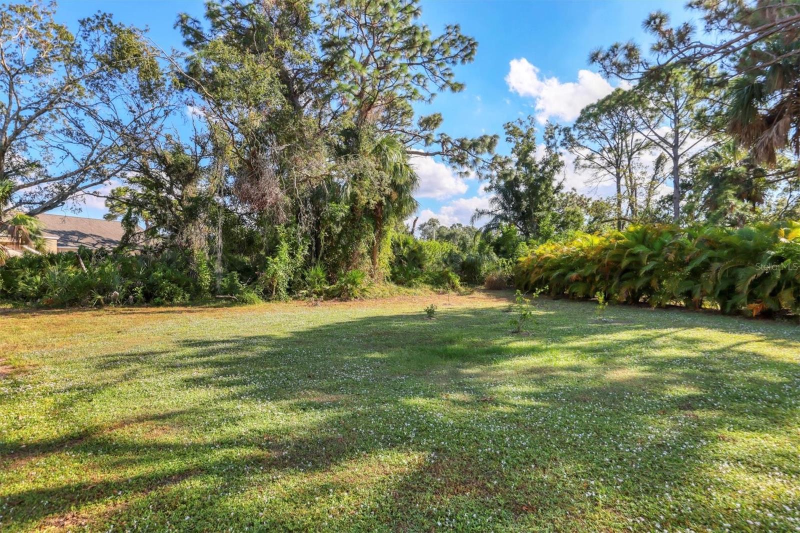 DESOTO PINES UNIT 1 - Residential