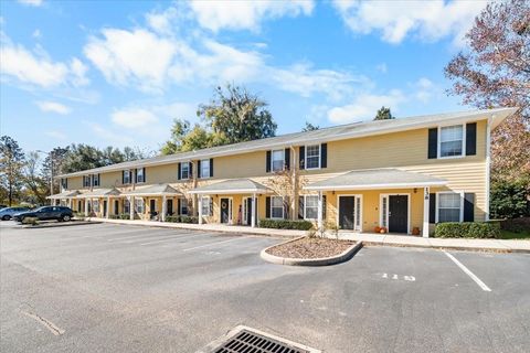 Photo of 2945 SW 35th Place #137, Gainesville, FL 32608 (MLS # GC536850)