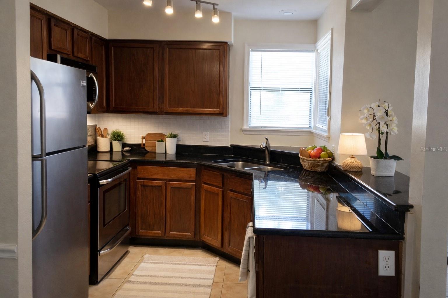 PARKVIEW VILLAGE - Residential Lease