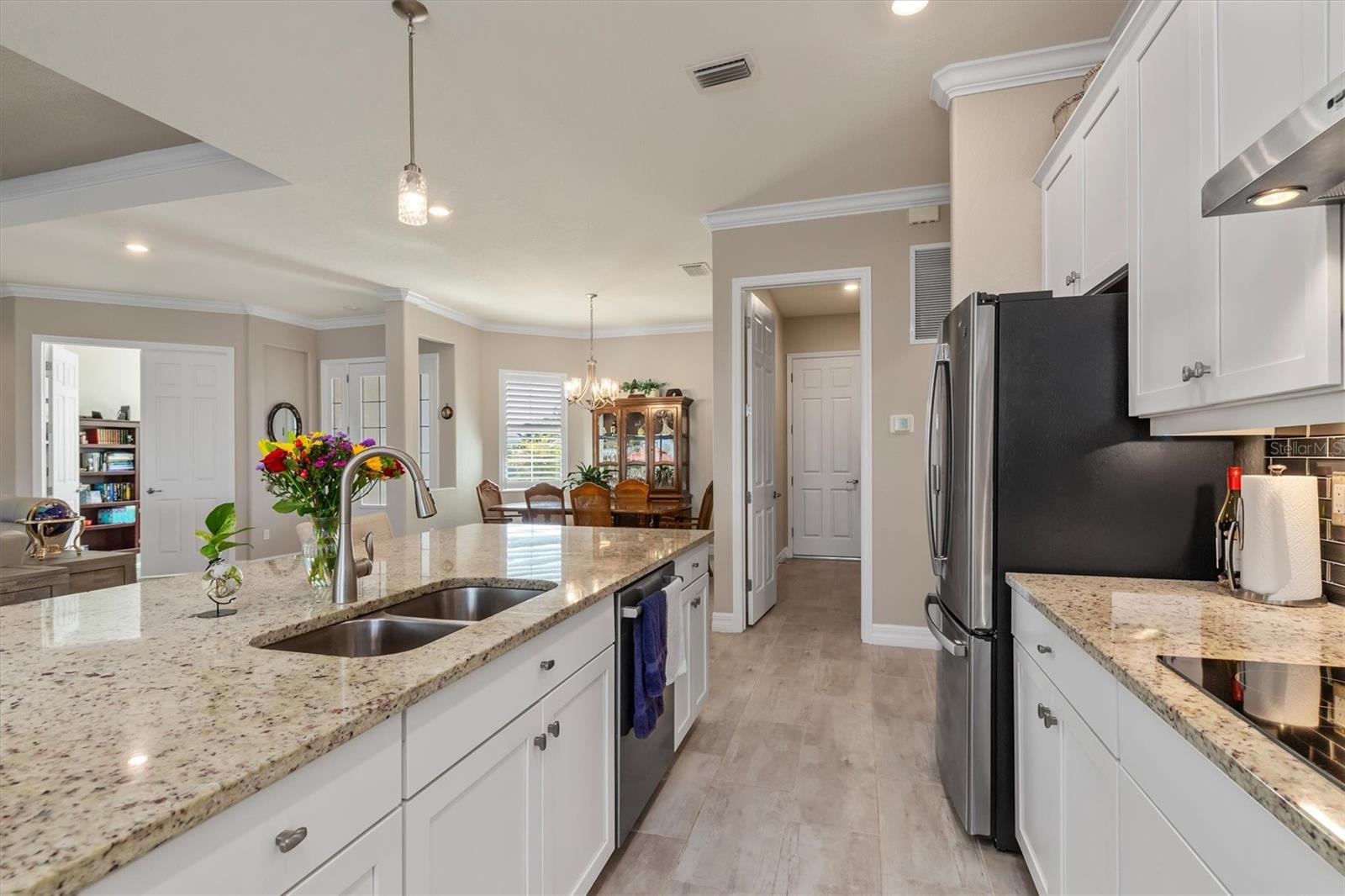 HARBOR WEST - Residential