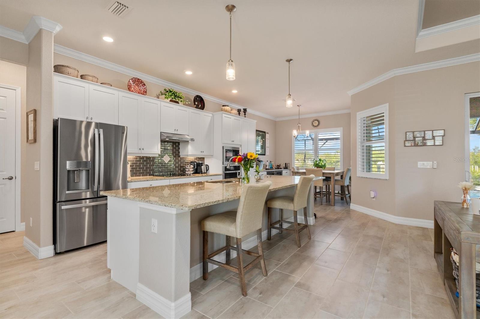 HARBOR WEST - Residential