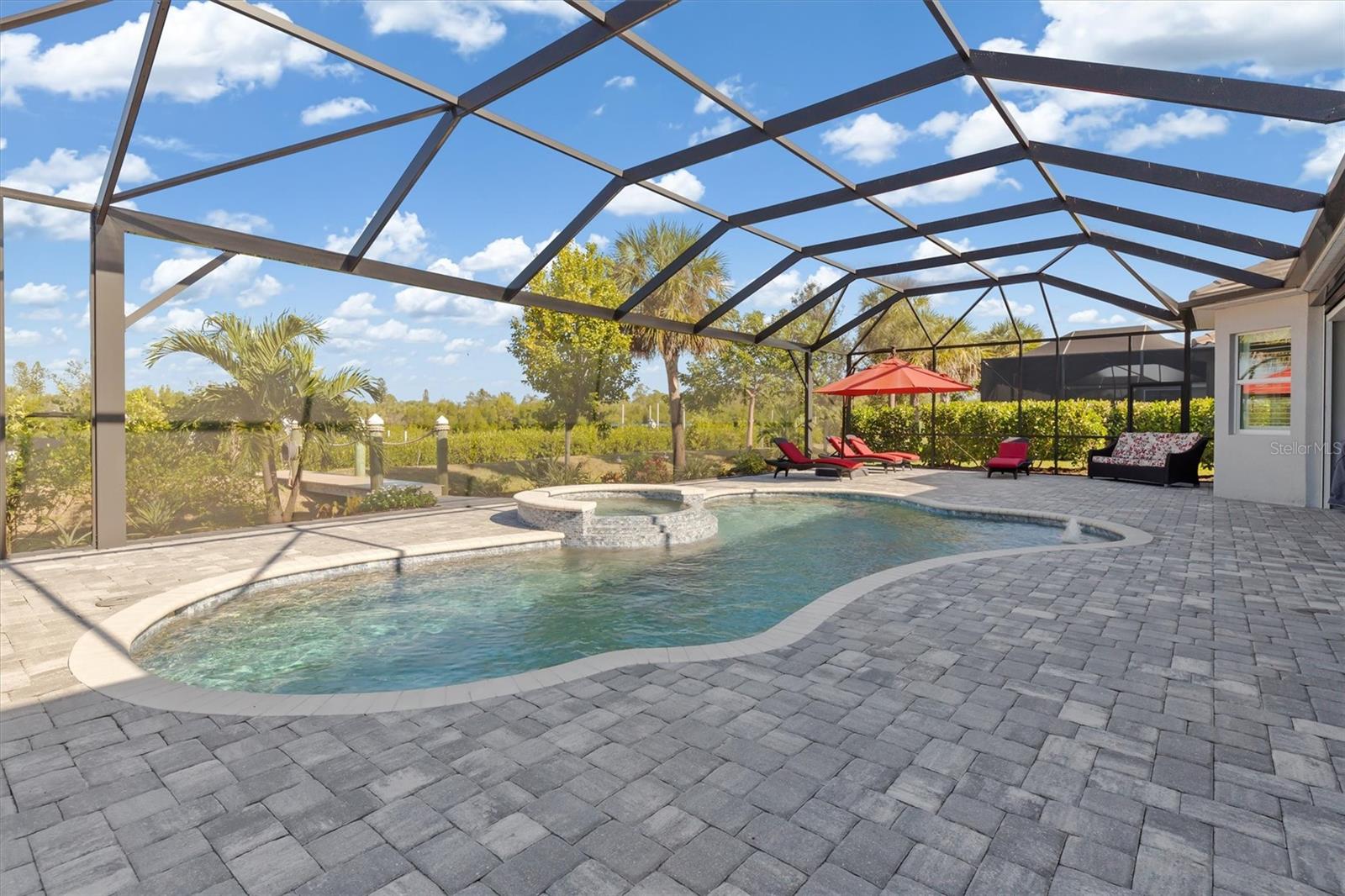 HARBOR WEST - Residential